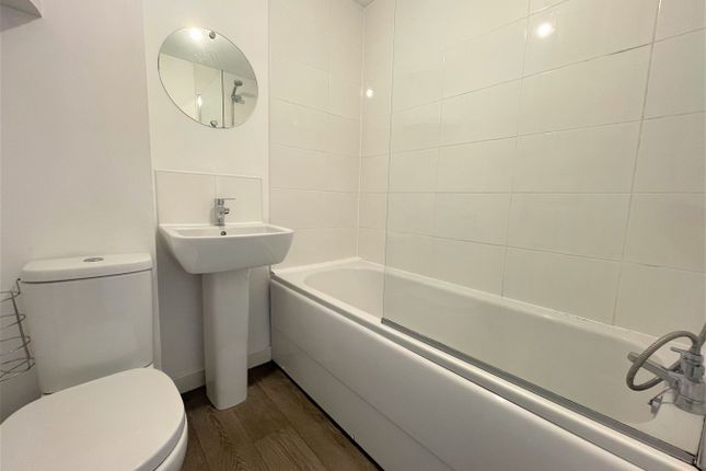 1, Sir Harry Secombe Court, Swansea photo 5