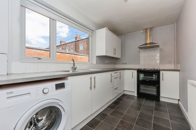 33, Agnes Street, Greater Manchester photo 2
