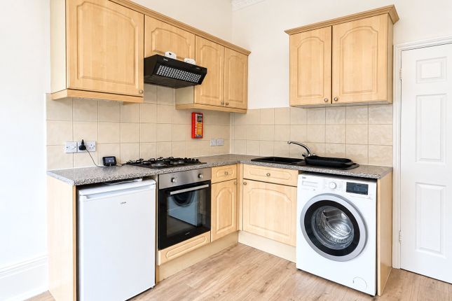 Flat 1, 7, Lysander Grove, London photo 5