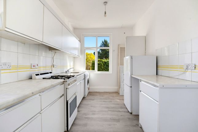 Greenways,Flat 3, Pyrford Road, West Byfleet photo 4