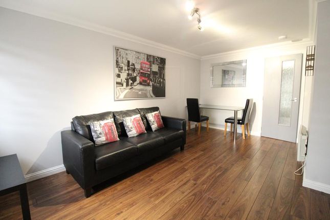 Thumbnail Flat to rent in Crombie Place, Westhill