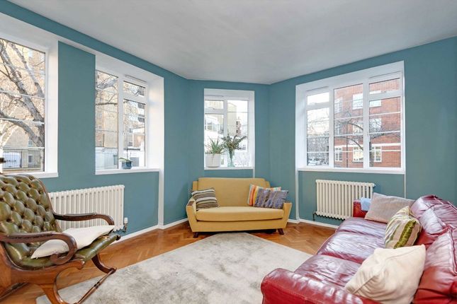 Shannon Place, London photo 2