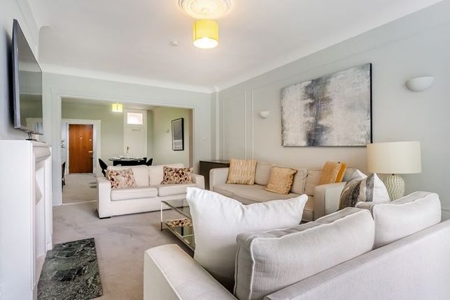 Flat 3, London photo 4