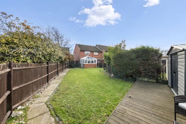 17, Coulter Close, Hayes photo 4