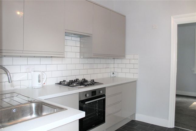 1, Railway Cottages, Banstead photo 3