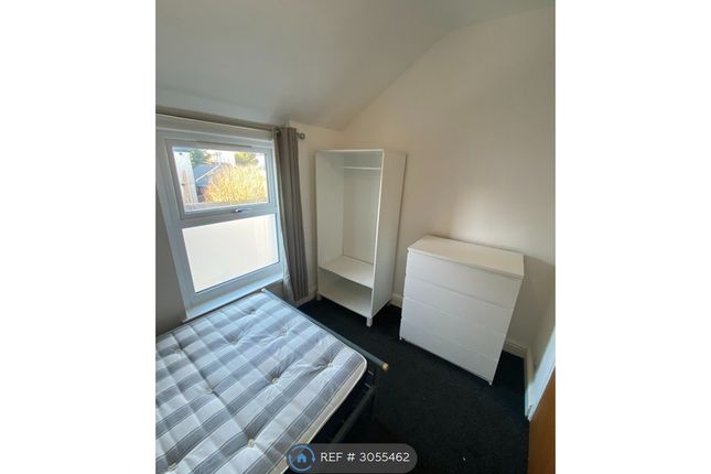 Whitchurch Road, Heath, Cardiff photo 5
