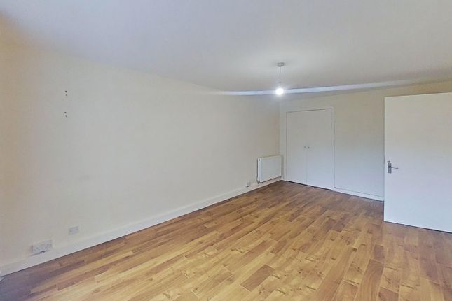 2/1,, Lochview Court, Edinburgh photo 4