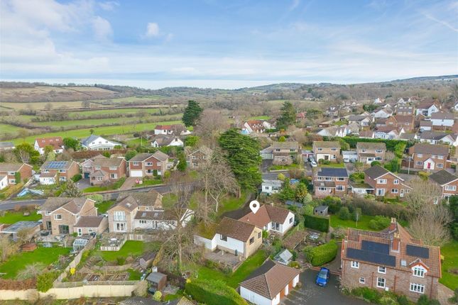 17A, Brae Road, Winscombe photo 2