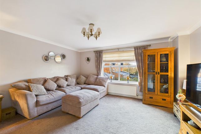 3, Barberry Court, Brough photo 4