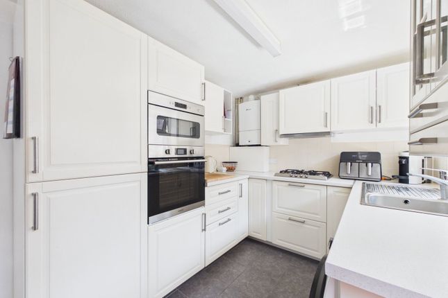 1, Homewood, Worthing photo 3