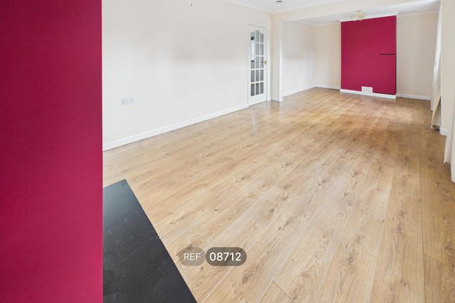 Springfield Road, Leeds photo 3