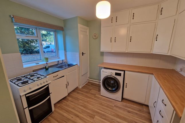 52, ST. ALBANS photo 2