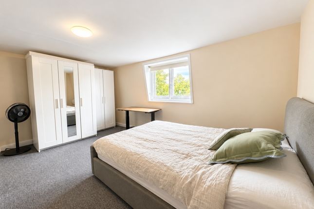 302B, Essex Road, Islington photo 4