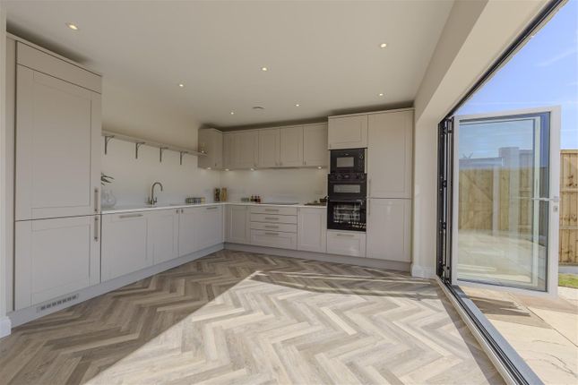 2, Rosewood, Epping photo 3