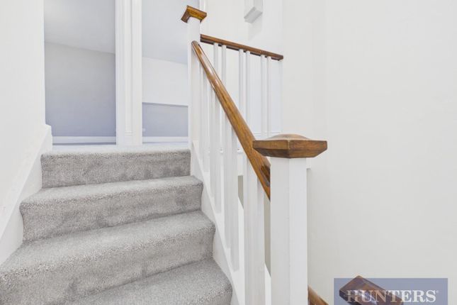 Flat 3, 46, Devonshire Drive, Scarborough photo 2