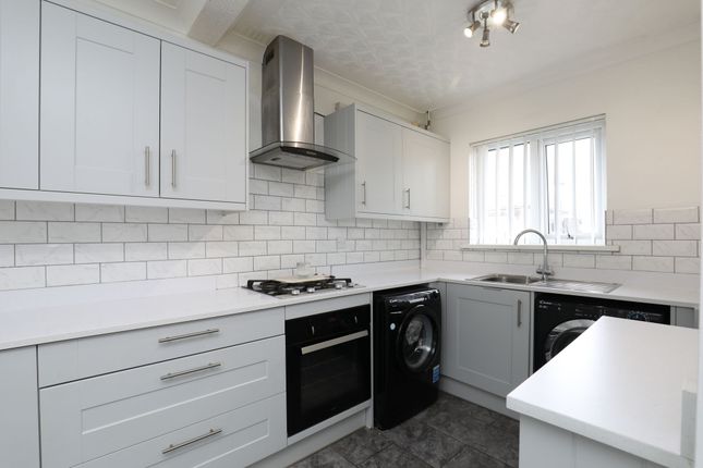 29, Williams Crescent, Bryncethin, CF32 photo 2