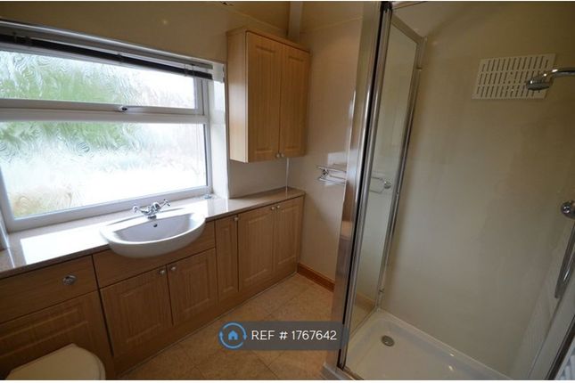 Thornton Drive, Upton, Chester photo 4