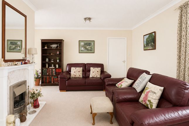 10, Kennedy Road, Bracebridge Heath photo 4