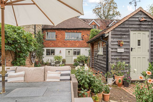 1 Todhurst Cottages Stane Street, Pulborough photo 2