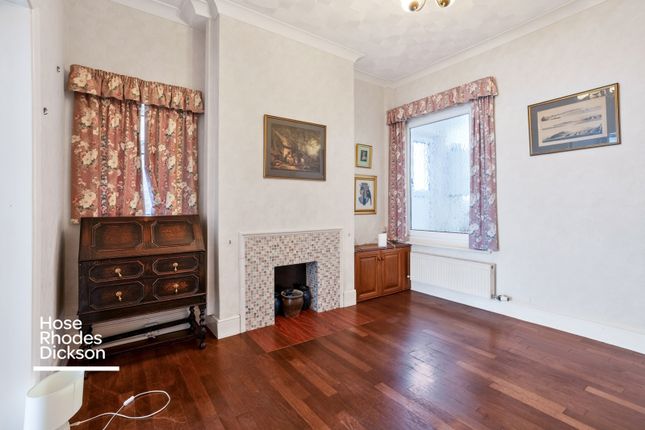 14, Clarendon Road, Isle of Wight photo 4