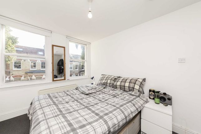 TFF, 37, St. Luke's Avenue, London photo 4