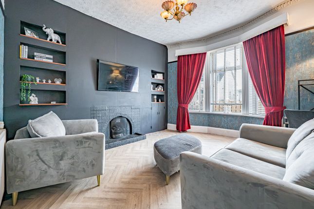 29 Easdale Drive, Tollcross, Glasgow photo 3