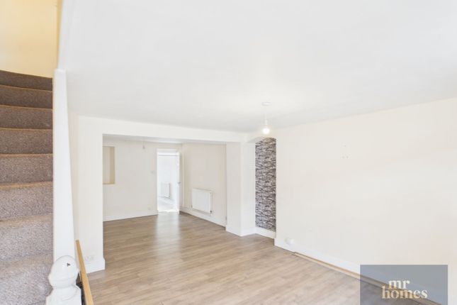 26, High Street, Treharris photo 2