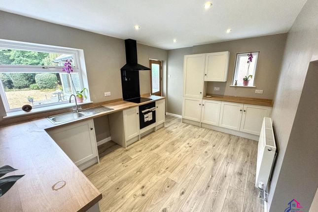 37, New Beacon Road, Grantham photo 2