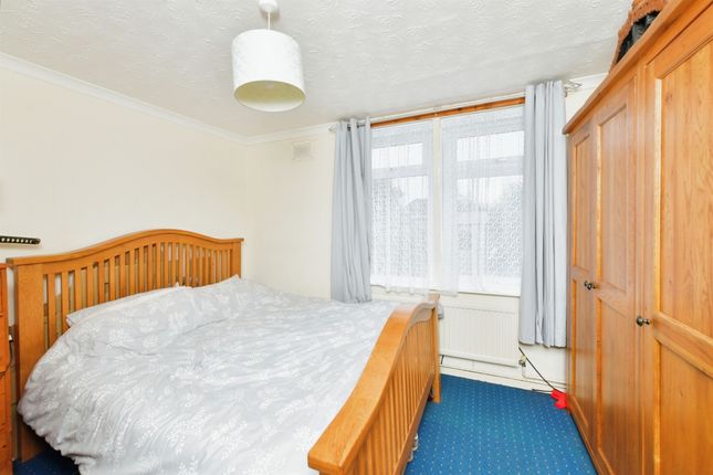 Flat for sale in Kenley Gardens, Plymouth