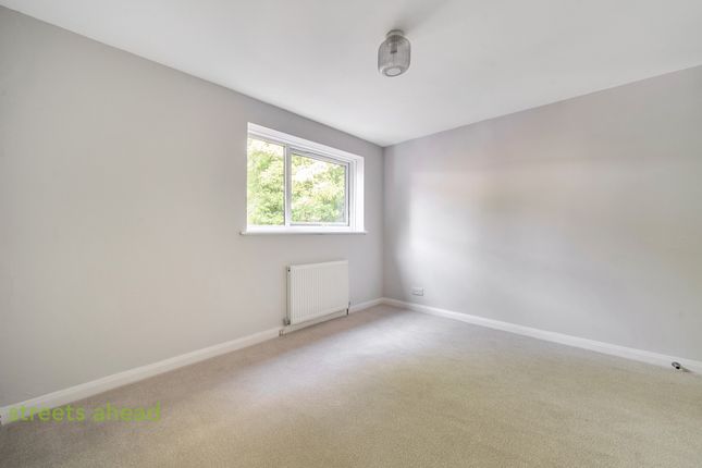 Flat 5, Aspen Court, 88, Auckland Road, London photo 4