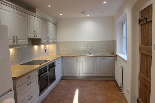 Semi-detached house to rent in Froxfield, Petersfield