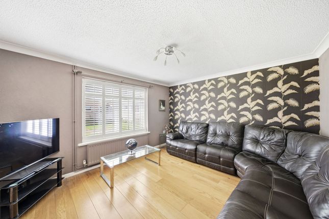 34 Sheppard Way, Cambridge photo 3