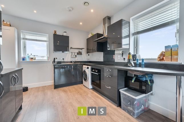 1 Tancred Grove, Bicester photo 2