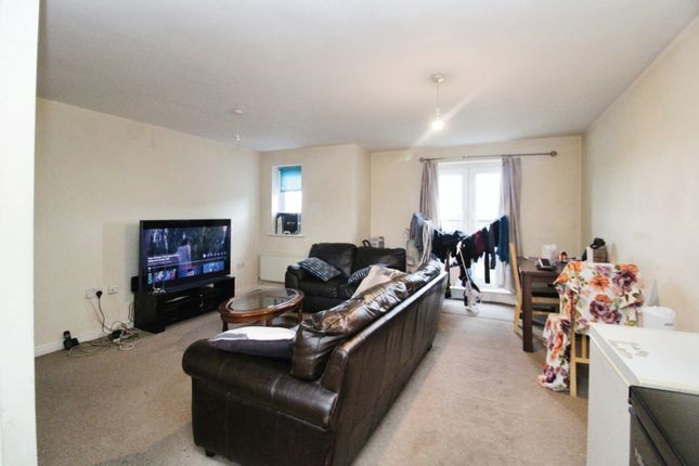 92, Walker Road, Walsall photo 3