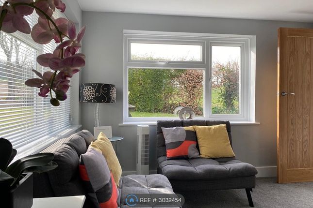 Bedroom Bungalow, Lyminge, Folkestone photo 4