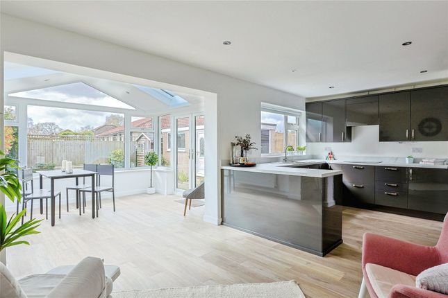 8, Oakhurst Lane, Ferndown photo 4