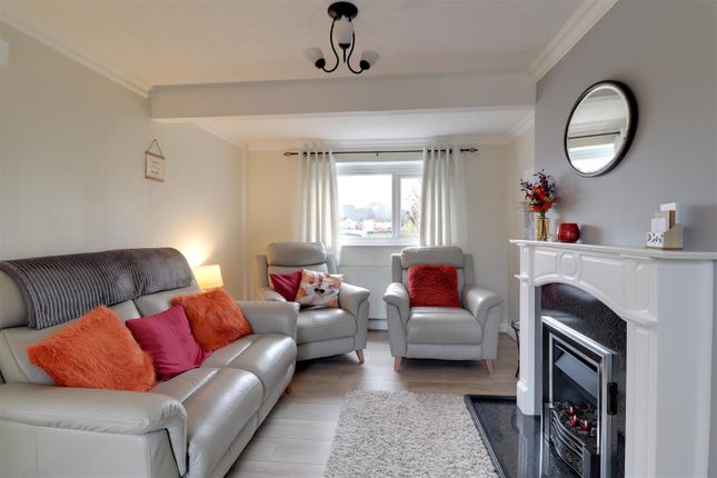 61, Midland Road, Stonehouse photo 2