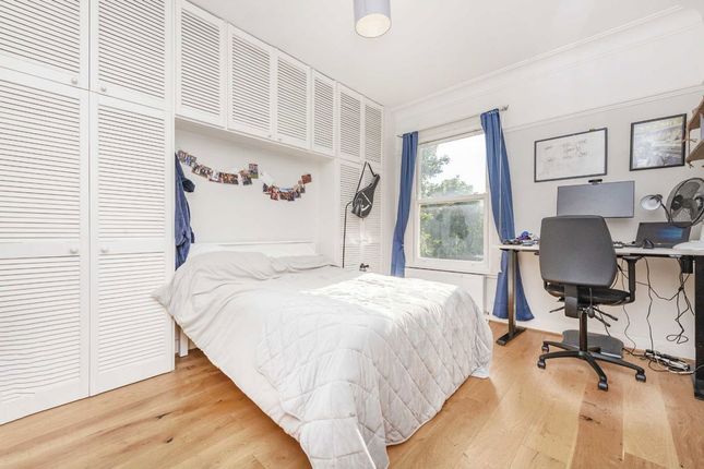 44B, Ryde Vale Road, London photo 4