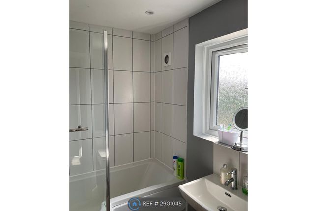 Exmoor Close, Cm Dg, Chelmsford photo 5