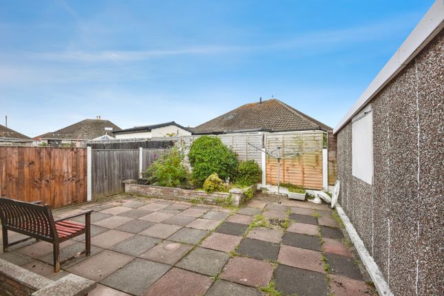 5, Lincoln Close, Lancashire photo 2