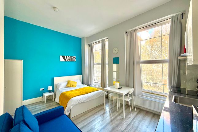 Flat 3, 57 Chalton Street, London photo 5