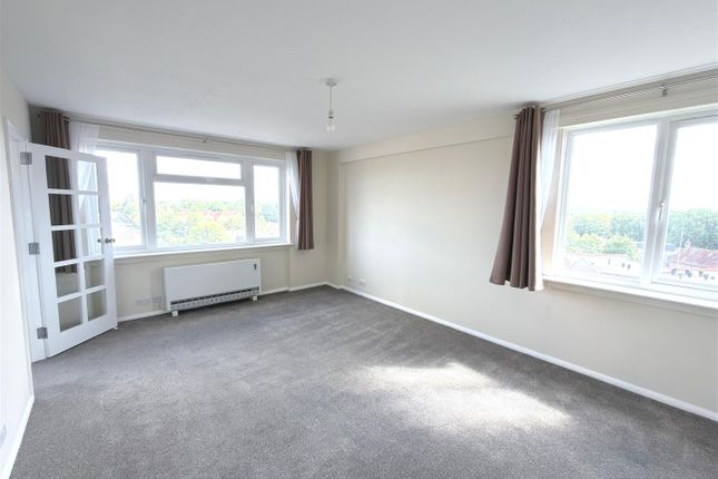 18 Stockwell Court, Gower Road, Haywards Heath photo 3