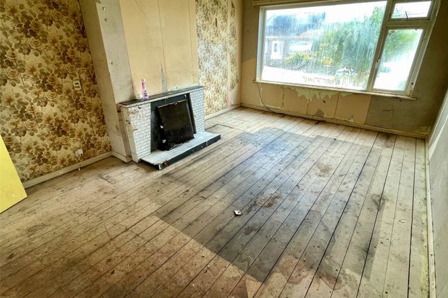 48, Oak Drive, Lancaster photo 2