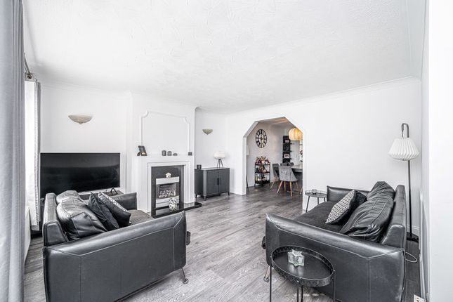 47, Barassie Drive, Kirkcaldy photo 4