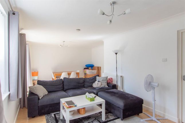 9, Pakenham Place, Haverhill photo 4