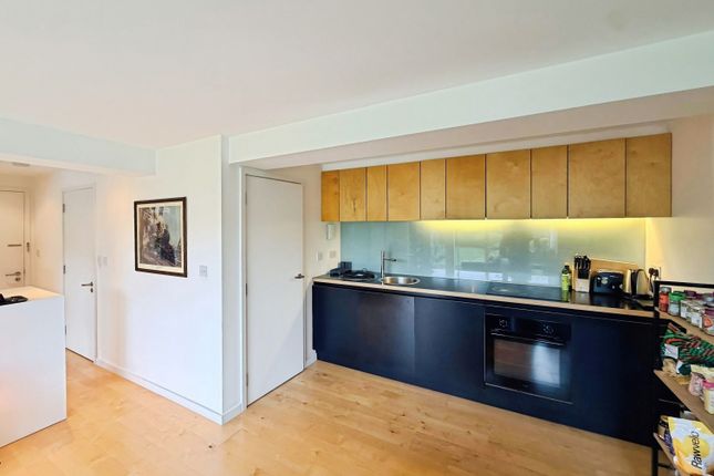Copy 100% advert, E8, Saxton, Leeds photo 2