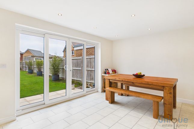 20, Bulkhead Drive, Fleetwood photo 4