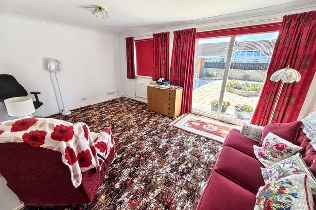 2, Beadnell Gardens, Newcastle upon Tyne photo 2