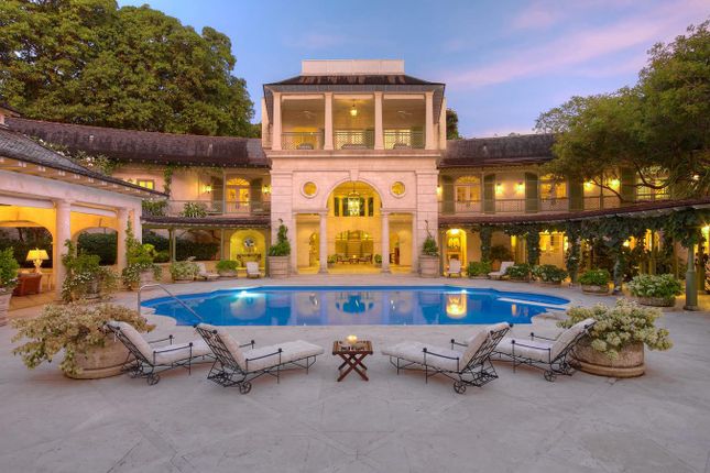 Villa for sale in Sandy Lane, St. James, Barbados