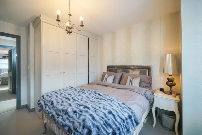 59-Elizabeth-11-Ave-1025